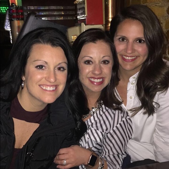 Meet your Posher, Julia - Picture 3 of 8